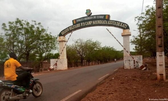 Kati es la principal base militar de Malí, ubicada cerca de la capital, Bamako [ARCHIVO: mayo de 2021] Foto: Amadou Keita/REUTERS