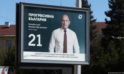 Cartel electoral de Rumen Radez en una calle de la capital, Sofía. Imagen: NurPhoto/picture alliance