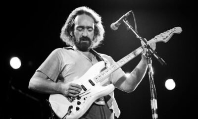 Dave Mason realizando un concierto en Chicagofest en Chicago, Illinois, el 15 de agosto de 1980. Foto: Paul Natkin/Getty Images