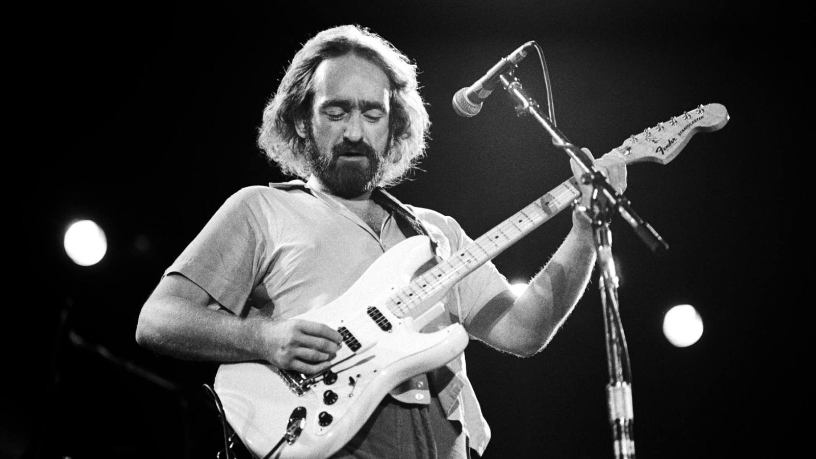 Dave Mason realizando un concierto en Chicagofest en Chicago, Illinois, el 15 de agosto de 1980. Foto: Paul Natkin/Getty Images