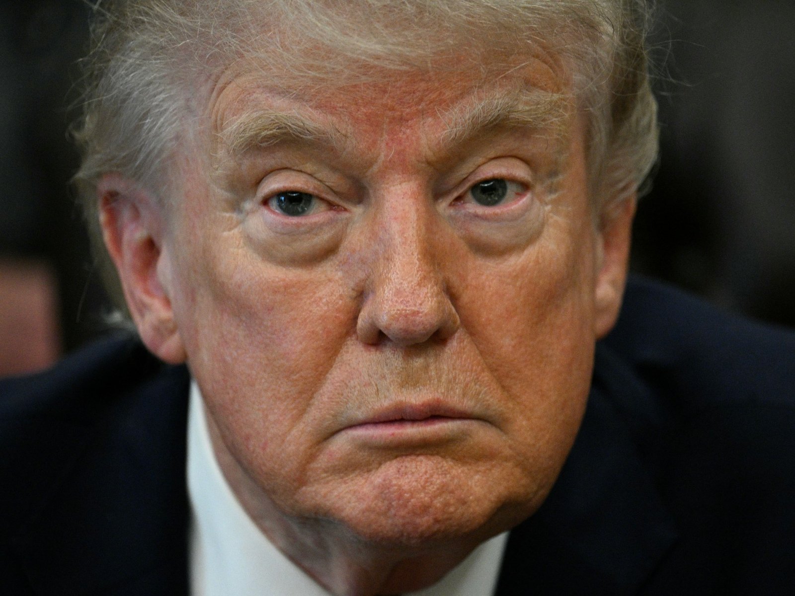 US President Donald Trump habla después de firmar una orden ejecutiva en el Ovalo del Ala Blanca de la Ciudad de Washington, DC el 18 de abril de 2026 [AFP]