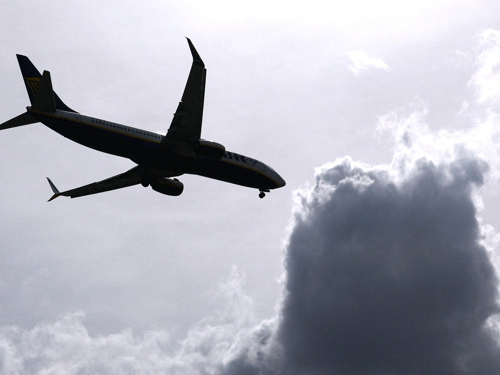 La Agencia Internacional de Energía ha advertido sobre escasez de combustible para aviones en Europa (Foto: Reuters)