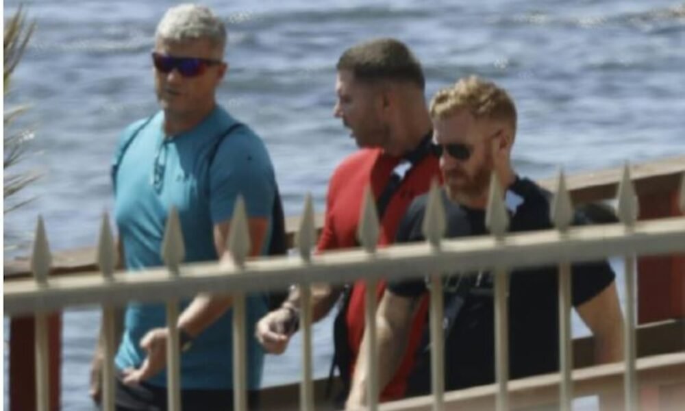 Desde la izquierda, Dean McFeely y Steven Lyons, objetivos principales de la Operación Armorum, y Ross Monaghan, este último asesinado en Fuengirola en mayo de 2025, en una imagen sin datar.