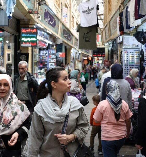 Devastación de guerra en Irán deja miles de muertos y economía bajo estrés