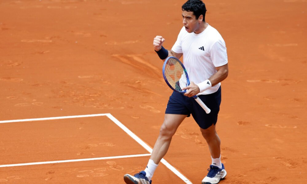 Munar celebra un punto.