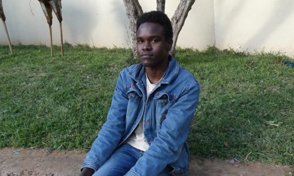 Amir Ali busca refugio en Marruecos tras perder a su familia en el conflicto armado de Sudán. Foto: Al Jazeera