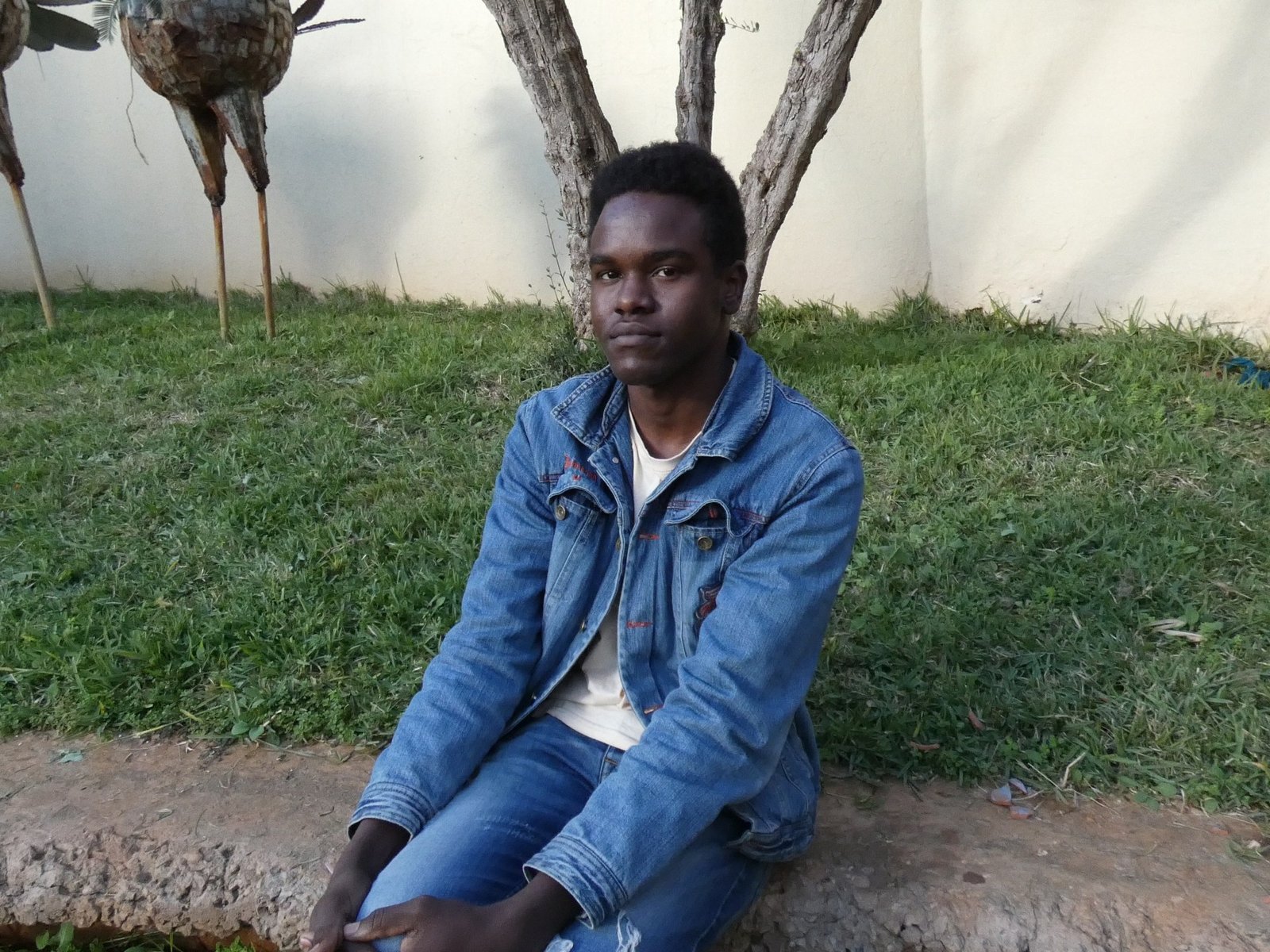 Amir Ali busca refugio en Marruecos tras perder a su familia en el conflicto armado de Sudán. Foto: Al Jazeera
