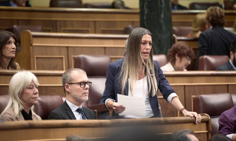 La portavoz de Junts en el Congreso, Míriam Nogueras, durante la sesión de control este miércoles. Foto: Jesús Hellín (Europa Press)