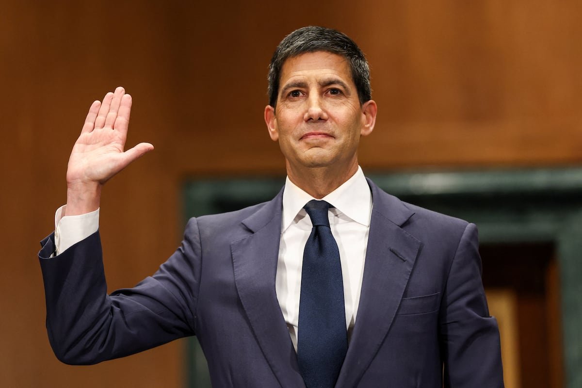 El candidato de Donald Trump para dirigir la Reserva Federal, Kevin Warsh, durante la audiencia de confirmación en el Senado. Kevin Lamarque (REUTERS)