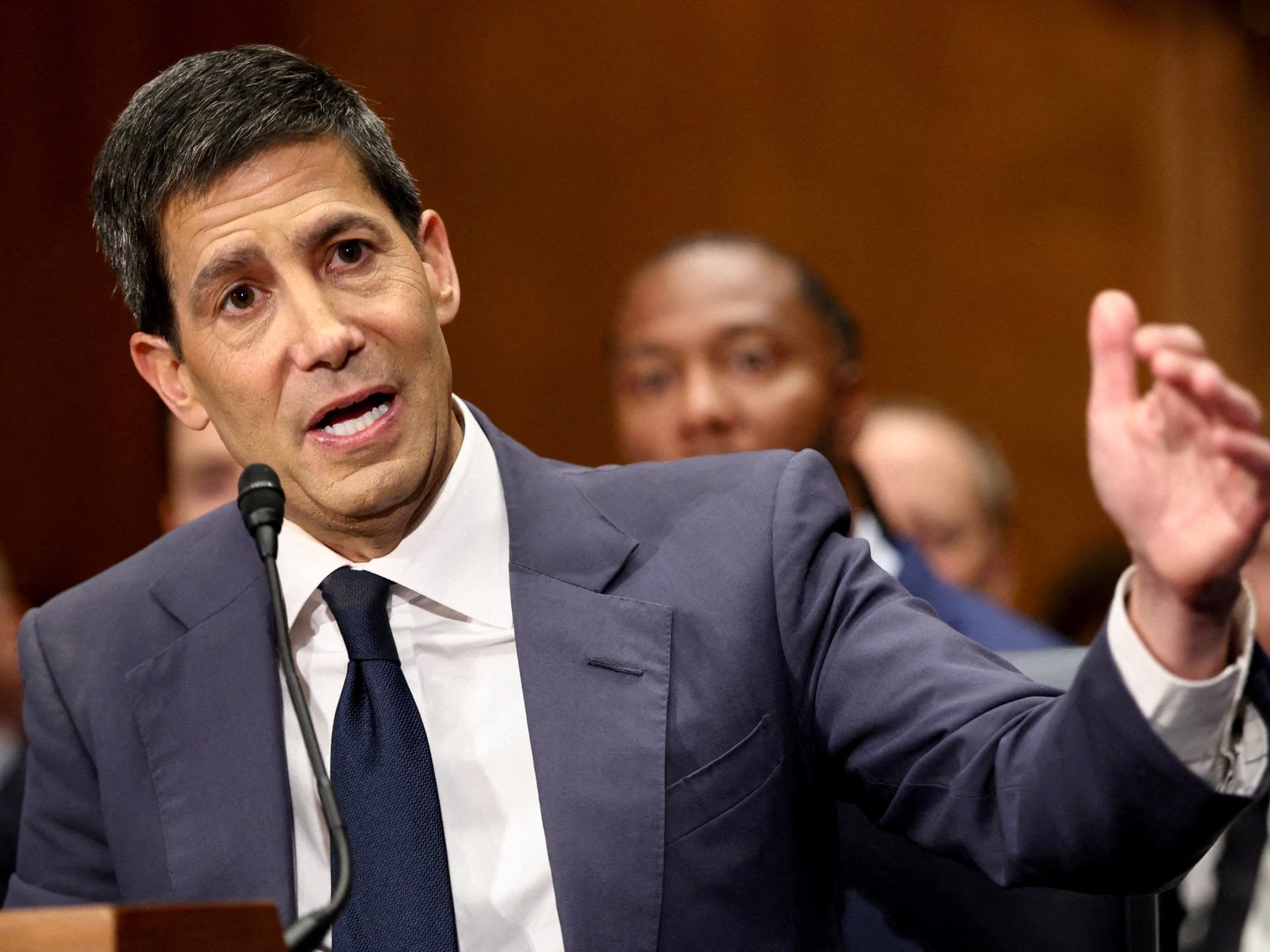 Si se confirma, Kevin Warsh dirigirá el banco central a partir del 15 de mayo [Foto: Kevin Lamarque/Reuters]