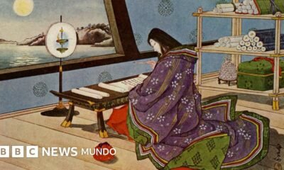 Murasaki Shikibu escribiendo "El romance de Genji" en el templo de Ishiyama.