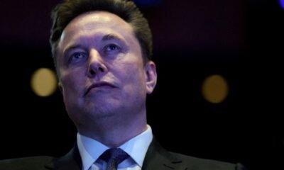 Elon Musk busca 150 mil millones de dólares en daños de OpenAI y Microsoft, uno de sus mayores inversores [Foto: Evelyn Hockstein/Reuters]