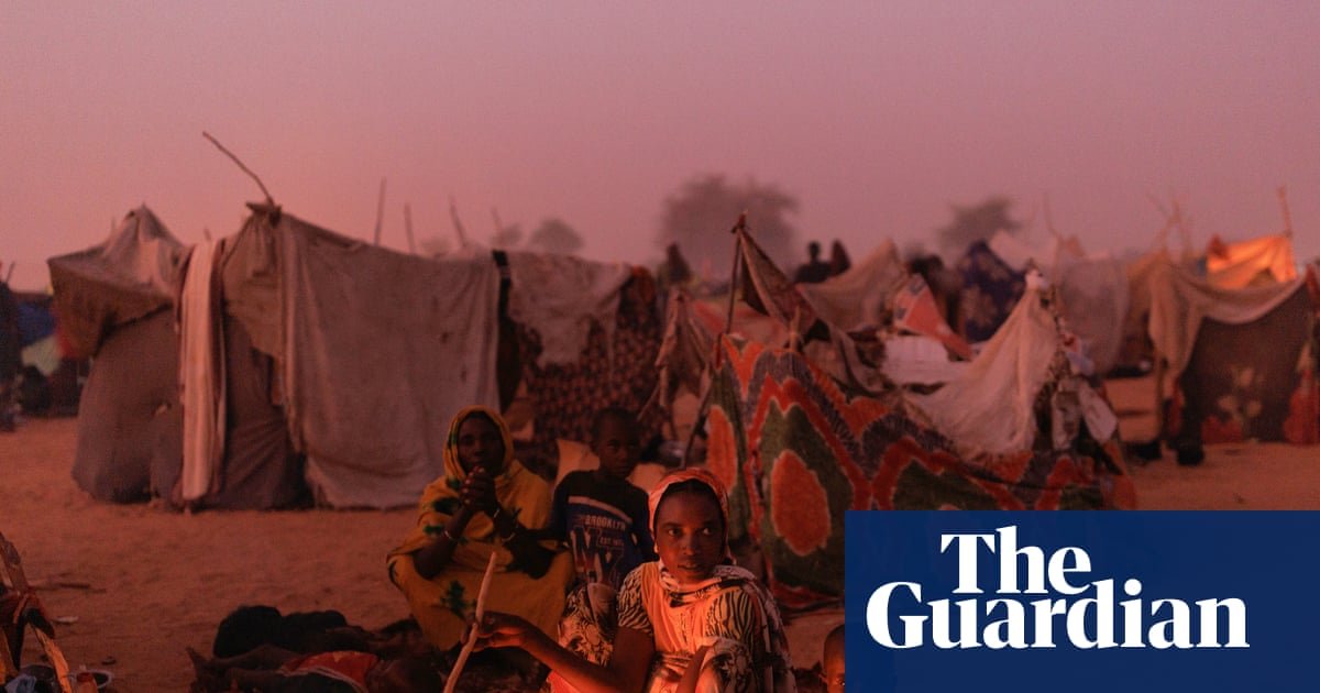 Refugiados en Chad que han huido de Sudán. La ayuda alimentaria está llegando semanas más tarde con el estrecho de Ormuz cerrado. Foto: Dan Kitwood/Getty Images