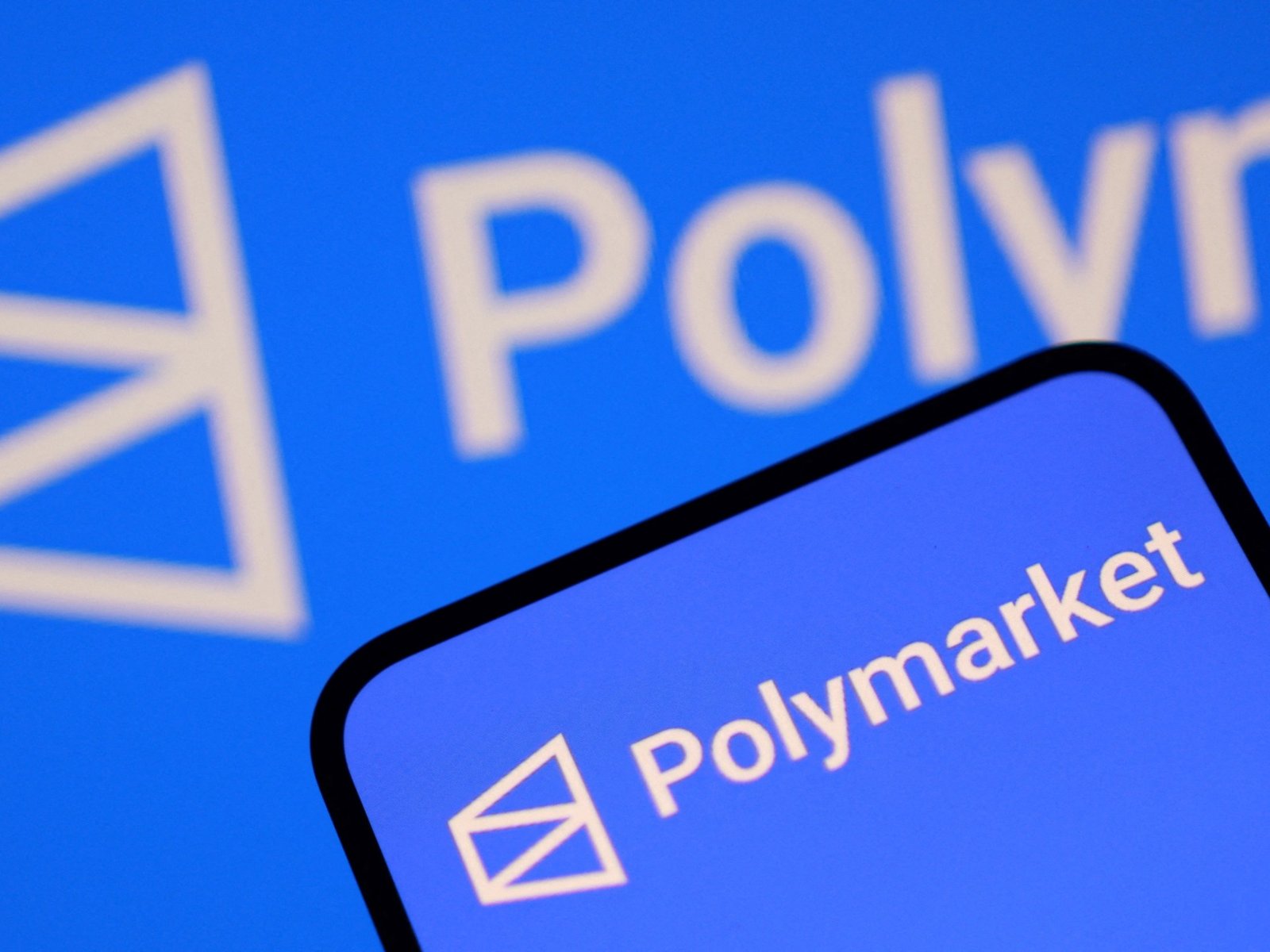 Diputados han planteado preguntas sobre si funcionarios gubernamentales podrían estar utilizando plataformas de apuestas como Polymarket para operar con información privilegiada [Dado Ruvic/Reuters]