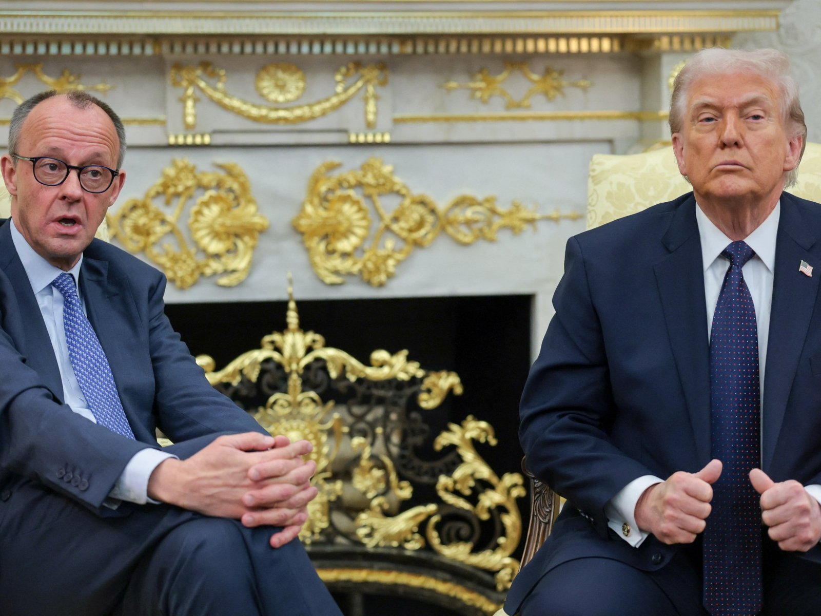 El presidente de los Estados Unidos, Donald Trump, y la canciller alemana, Friedrich Merz, se reúnen en el despacho oval de la Casa Blanca, marzo 3 [Foto: Jonathan Ernst/Reuters]