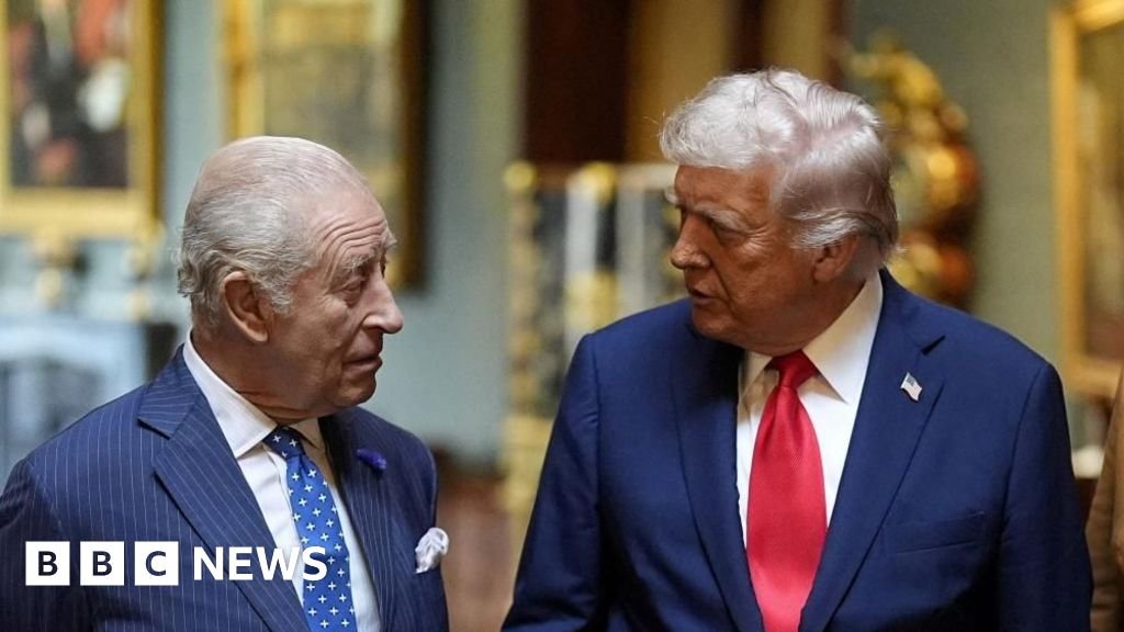 Ver: Sarah Smith describe su llamada telefónica de cinco minutos con Trump