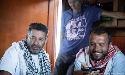 activistas detenidos — Los dos activistas de la Flotilla detenidos. Imagen: Max Cavallari/Greenpeace/AP Photo/picture alliance
