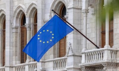 acuerdo comercial eu estados — El acuerdo UE-EE. UU. impone un arancel estadounidense del 15% a la mayoría de las exportaciones de la UE. Foto de: Marek Ladzinski/ZUMA/picture alliance
