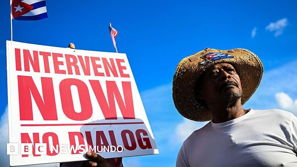 Raúl Castro — Imagen de la cobertura sobre 3 formas en que podría evolucionar la crisis en Cuba tras la acusación penal de . Foto de: BBC Mundo