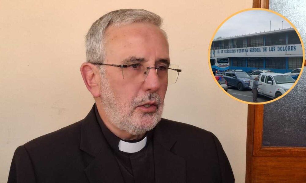 pronuncia arzobispado colegio Nuestra — El arzobispo se pronuncia sobre la situación del colegio Nuestra Señora de los Dolores tras la protesta de los padres. Foto de: El Búho