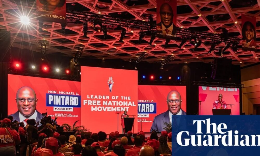 elecciones generales — Un encuentro electoral de Movimiento Nacional Libre. El partido de oposición de las Bahamas está campaña con el lema ‘Salven nuestra soberanía’