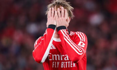 Benfica Mourinho empató — Schielderup, del Benfica, se lamenta.