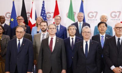 coordinar posiciones inflación — Imagen de la cobertura sobre G7 finance ministers seek common ground despite divisions over Russia and trade. Foto de: RFI English