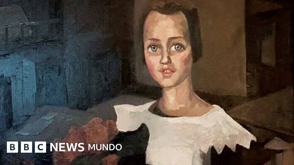 Detective halla pintura — Rebanada de una pintura que se cree es de Toon Kelder's 'Portrait of a Young Girl' muestra a una niña en un vestido blanco con mangas negras sosteniendo lo que parece ser un ramo de flores rojas. Tiene el cabello castaño y los ojos azules y está sentada.