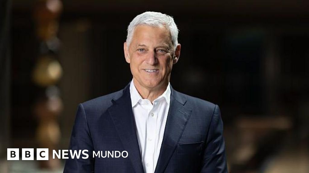 Imagen de la cobertura sobre El director ejecutivo de un banco pide disculpas tras describir a sus trabajador. Foto de: BBC Mundo