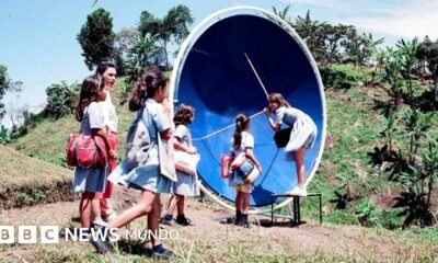 Gaviotas lanza innovadora — En las instalaciones de Gaviotas, el aprendizaje ocurre mediante un enfoque del tipo "trae a tu hijo al trabajo", en el que los coordinadores de grupo enseñan informalmente a los niños sobre silvicultura, agricultura, energías renovables y biocombustibles.