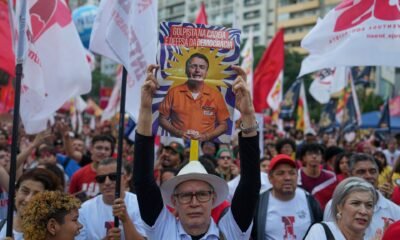 Juez brasileño suspende — Juez de Brasil prohíbe ley que podría reducir la sentencia de 27 años de prisión de Bolsonaro