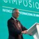 Ministro peruano destaca — Durante el Simposio Encuentros Internacionales de Minería, un orador destaca la importancia económica del sector para el país. Foto de: La República