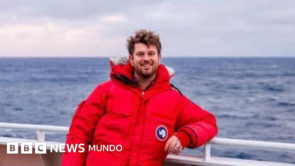 OMS recomienda cuarentena — Título del video, Dentro del crucero en el que se han reportado los casos de hantavirus.