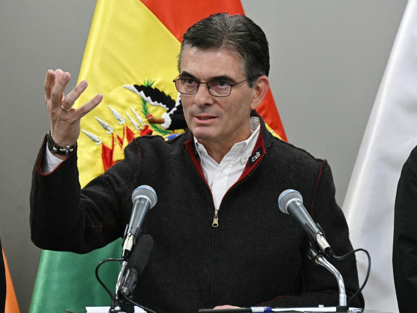 reorganiza gabinete — Imagen de la cobertura sobre Bolivian president to reshuffle cabinet amid antigovernment protests. Foto de: Aizar Raldes/AFP