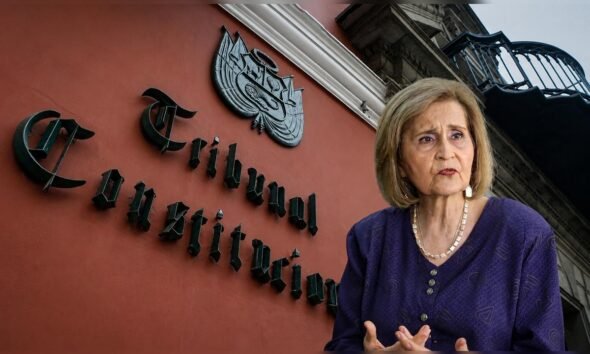 Luz Pacheco se encuentra en el Tribunal Constitucional, donde se discuten los detalles de su renuncia y el apoyo a otros funcionarios. Foto de: La República