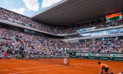 Roland Garros — La pista central Philippe Chatrier de París.. Foto de: Marca