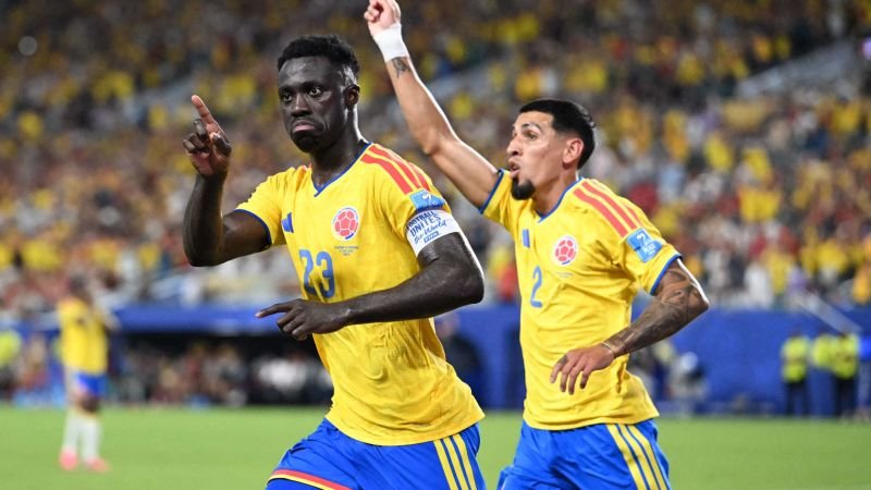 Colombia empató — Los jugadores de la selección de Colombia celebran durante el partido contra Portugal en el Mundial de 2026. Foto de: news.google.com