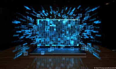 Diarios alemanes — La creciente integración de la inteligencia artificial en los medios alemanes genera debates sobre la veracidad y distinción del contenido generado por máquinas. Foto de: WestendFilm