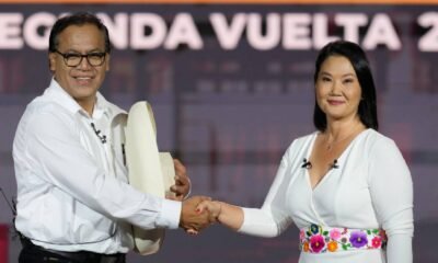 Fujimori Sánchez ignoran — Manuel Pulgar Vidal, exministro de Ambiente, aborda la problemática del impacto ambiental y la minería ilegal en el contexto político peruano. Foto de: WWF
