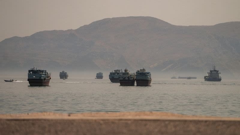 Buques de guerra y patrullas navegan por aguas estratégicas en el contexto de las tensiones entre Estados Unidos e Irán. Foto de: news.google.com