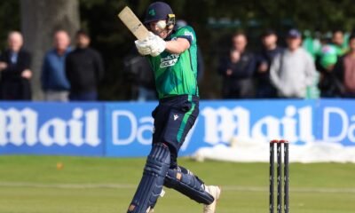 Ireland derrota India — El bateador Harry Tector en acción durante un partido de cricket para el equipo de Irlanda. Foto de: Cathal Mcnaughton/Reuters