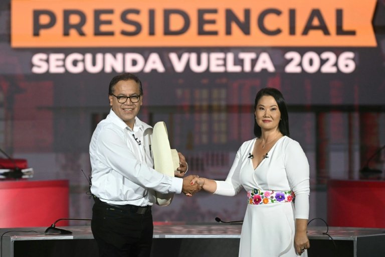 Keiko Fujimori — Imagen de la cobertura sobre Fujimori y Sánchez se enfrentan sobre crimen y "mafia política" en debate presid. Foto de: ERNESTO BENAVIDES/AFP/AFP