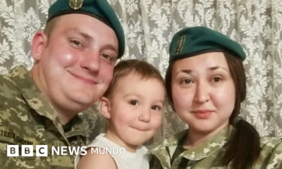 Harry Potter — El soldado ucraniano Oleksandr Ivanov posa con su esposa y su hijo en una fotografía familiar. Foto de: Oleksandr Ivanov's Instagram