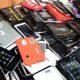 reciclaje equipos electrónicos Minsa — Dispositivos electrónicos dañados y en desuso que requieren un proceso de reciclaje adecuado para evitar riesgos a la salud. Foto de: El Peruano