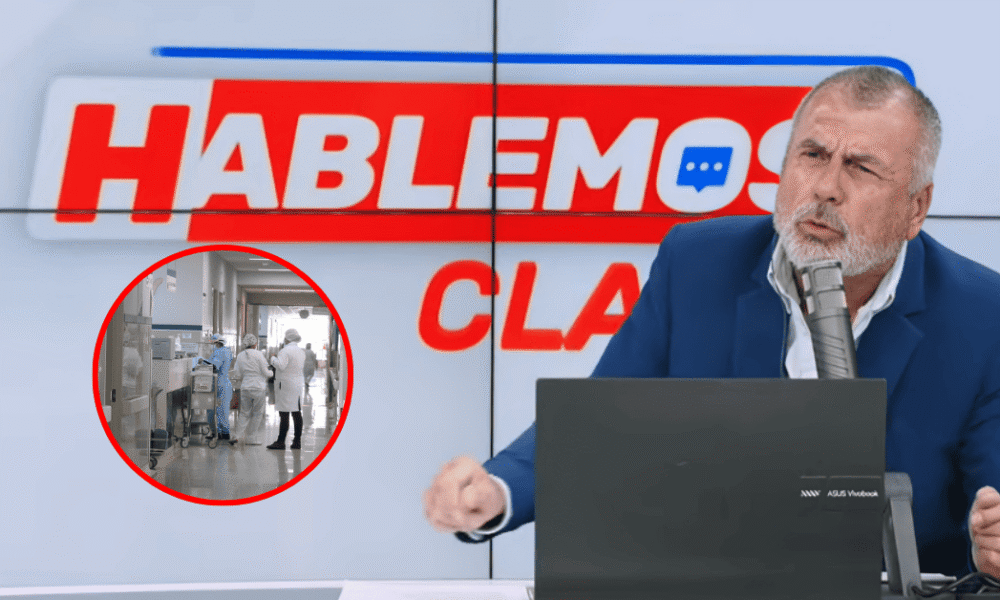 Nicolás Lúcar — Un hombre con barba y traje azul habla frente a un micrófono y una computadora, con un logo de 'Hablemos' al fondo. Foto de: Exitosa Noticias