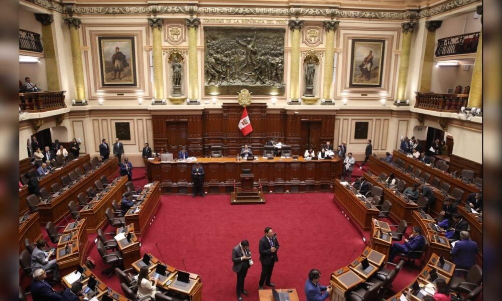 Fuerza Popular — La Cámara de Diputados y Senadores se prepara para el inicio del periodo legislativo 2026-2031 en un recinto histórico. Foto de: La República