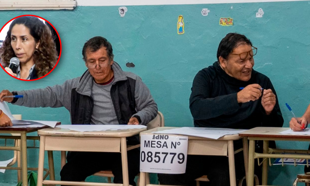 Vocera de la ONPE y miembros del jurado de mesa oficializan el proceso de conteo de actas electorales en Perú. Foto de: Exitosa Noticias