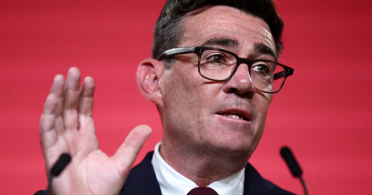 Andy Burnham se prepara para asumir el cargo de primer ministro del Reino Unido ante desafíos económicos y políticos. Foto de: Infobae