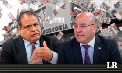 Carlos Díaz — Funcionarios del sector económico en una reunión sobre la gestión de contratos y el manejo de fondos públicos. Foto de: LR