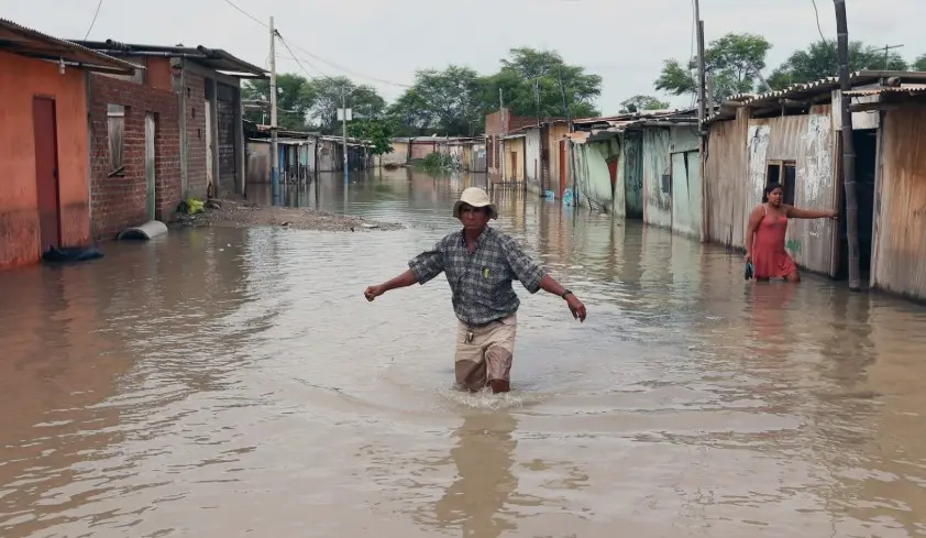 Gobierno peruano declara — Imagen de la cobertura sobre Perú declara en emergencia 796 distritos ante la inminencia del fenómeno El Niño. Foto de: teleSUR
